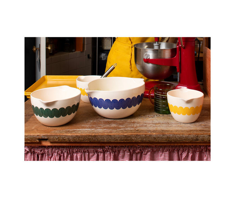 Stir Crazy Medium Bowl bakeware Great Jones