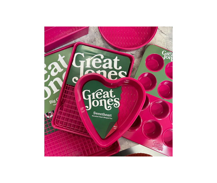 Sweetheart bakeware Great Jones