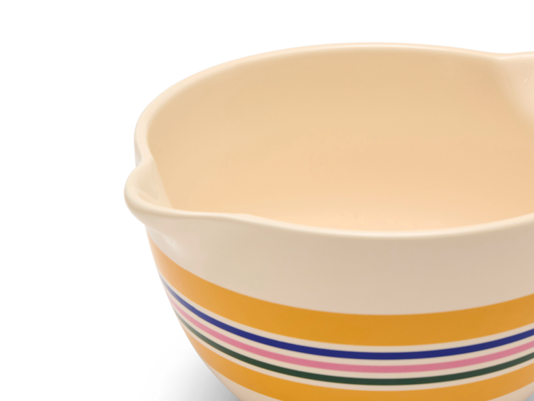 Stir Crazy bakeware Great Jones